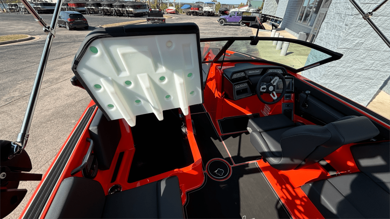 2025 MasterCraft NXT24