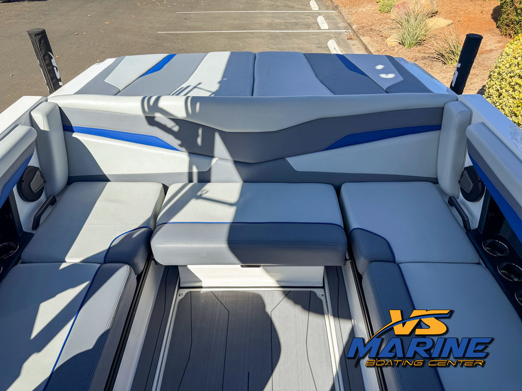 2025 Axis Wake Research T220