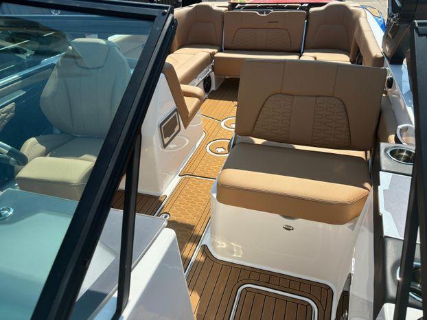 2022 MasterCraft X26
