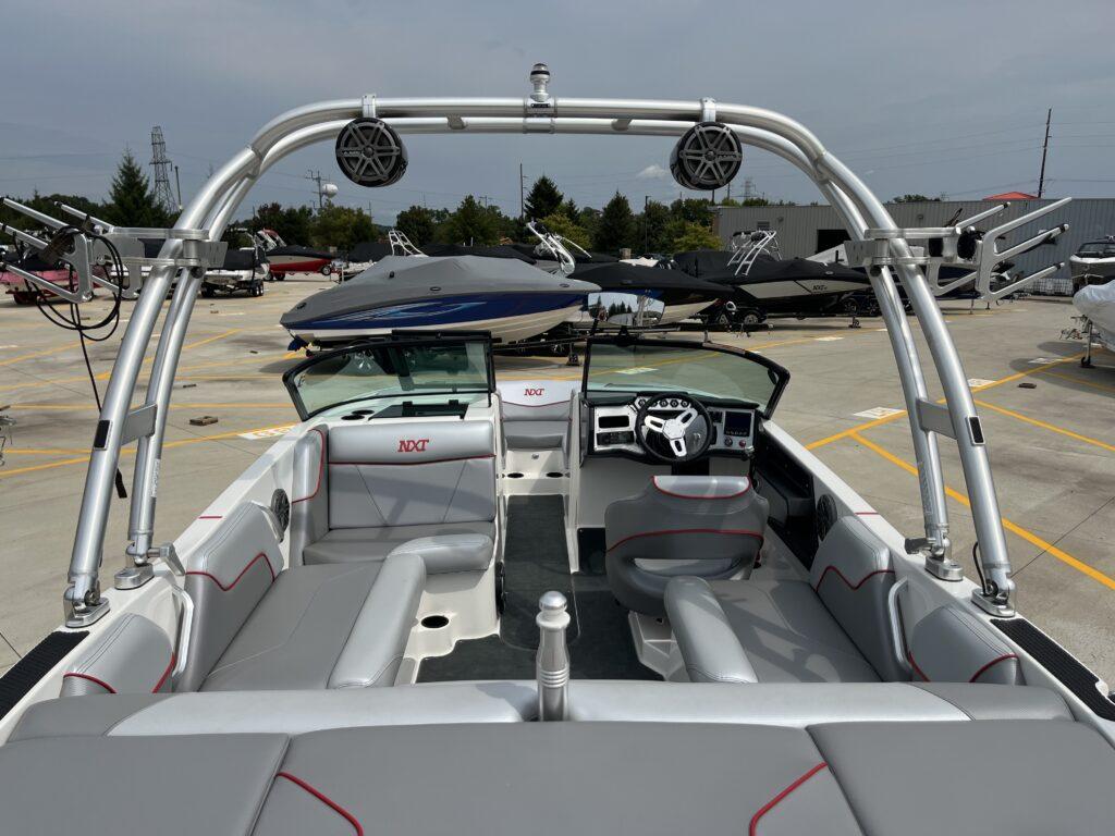 2016 MasterCraft NXT20