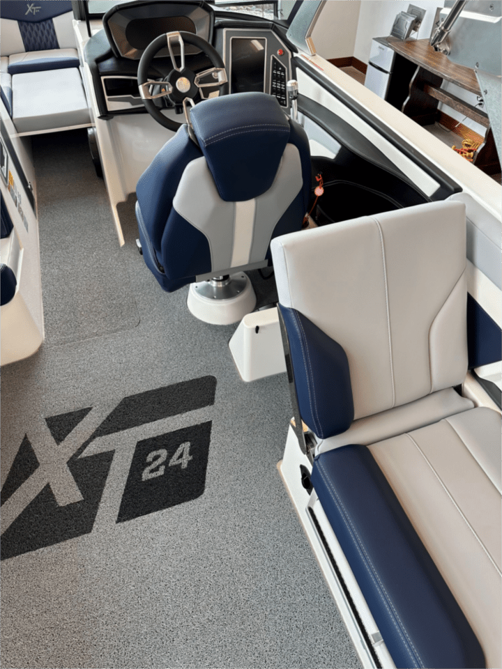 2024 MasterCraft XT24