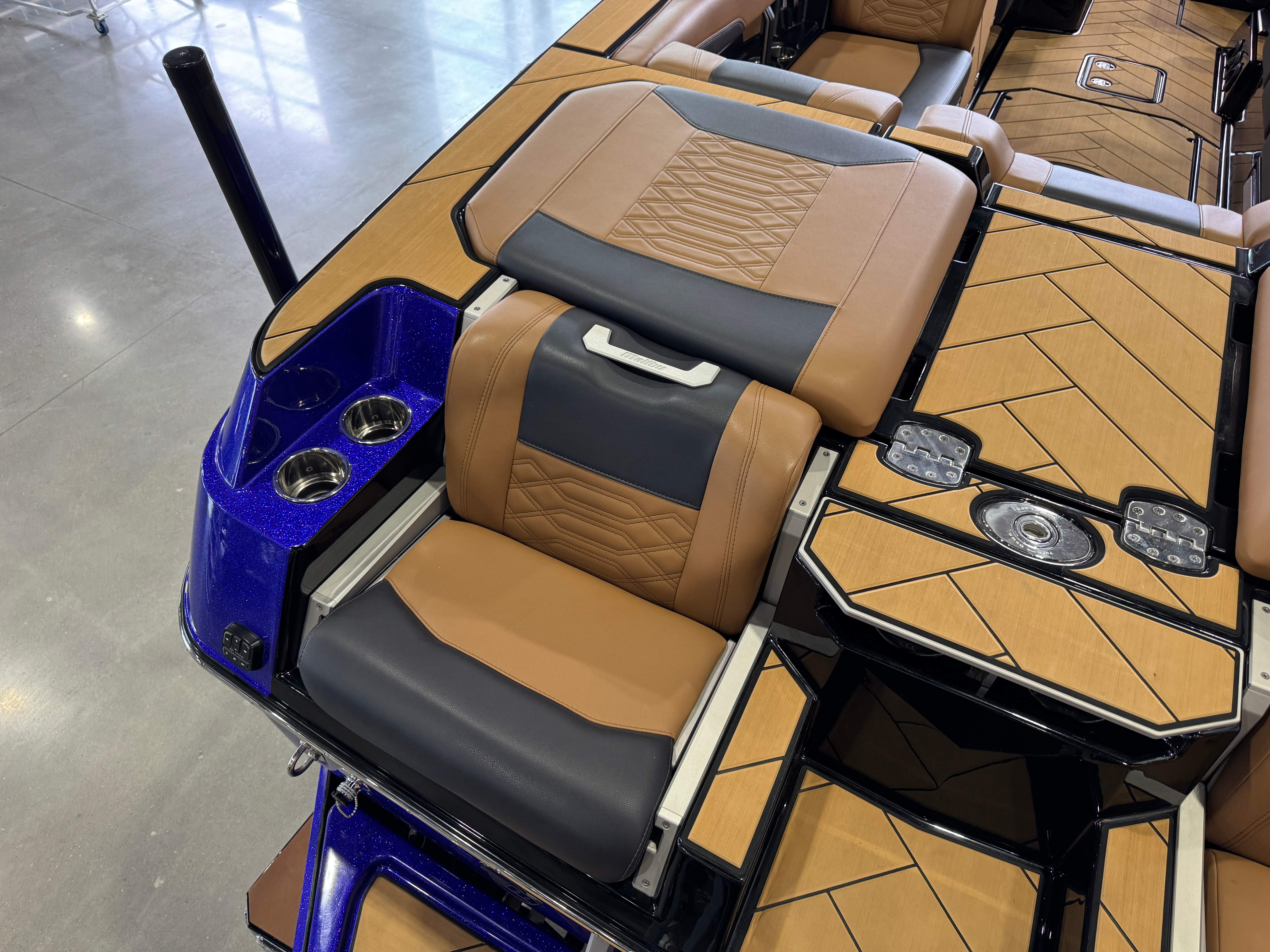 2023 Malibu Wakesetter 26 LSV
