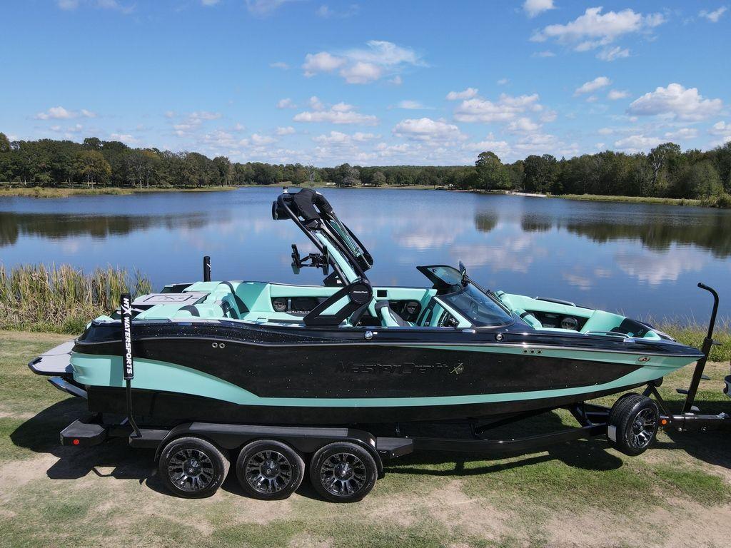 2024 MasterCraft X24
