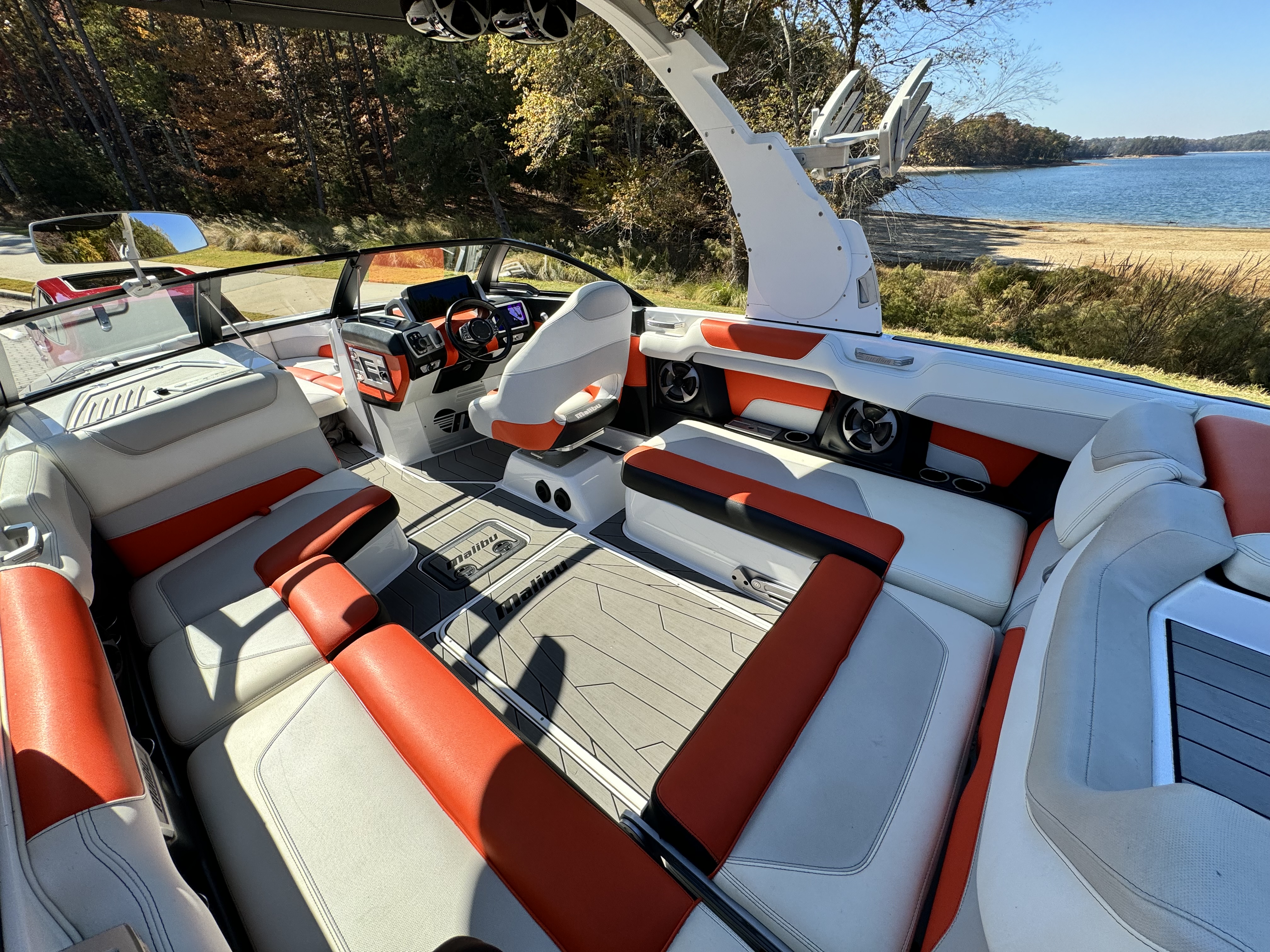 2017 Malibu M235