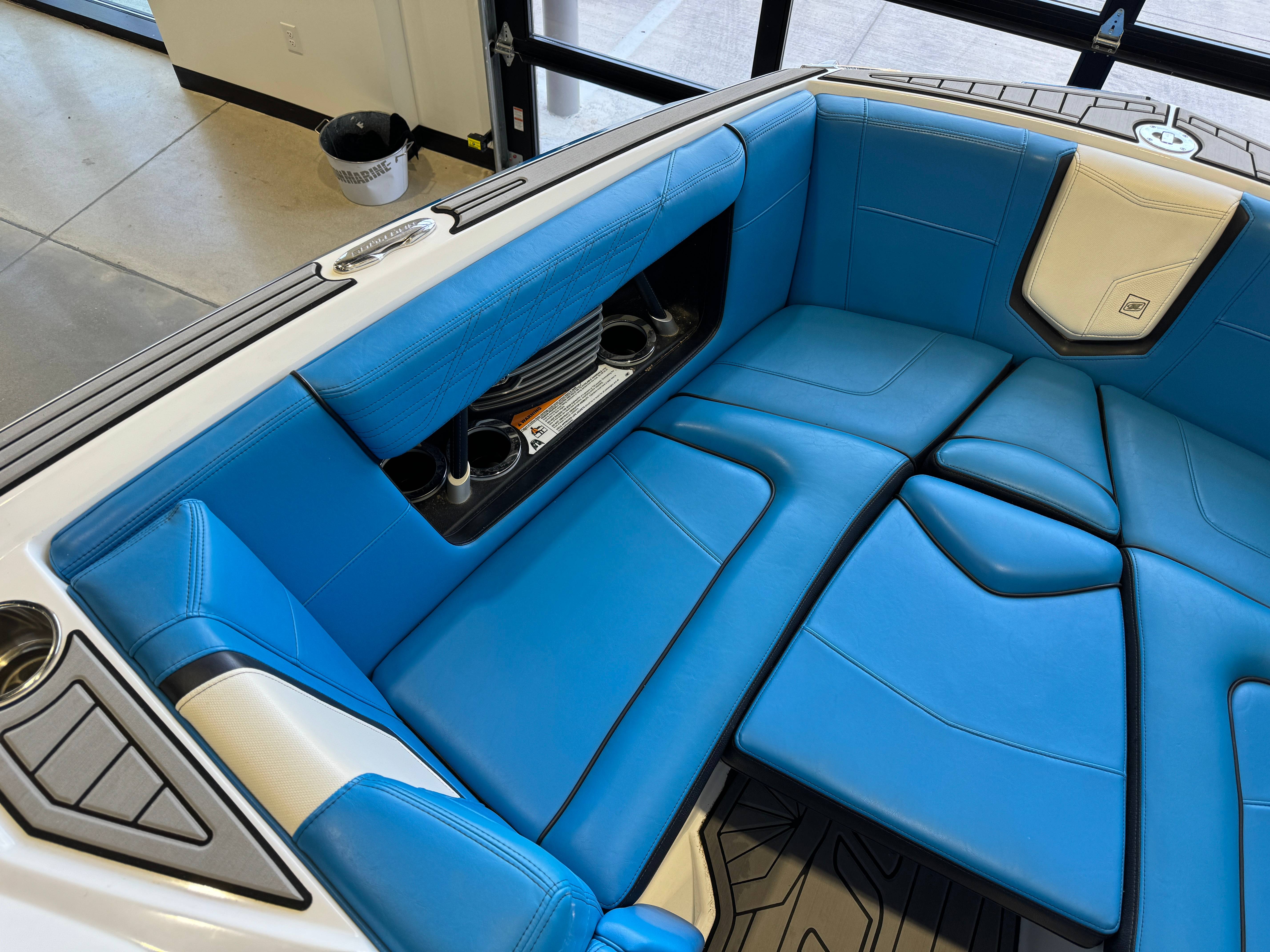 2019 Nautique G23