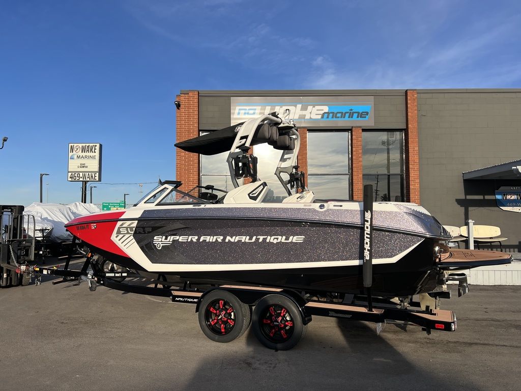 2018 Nautique G23