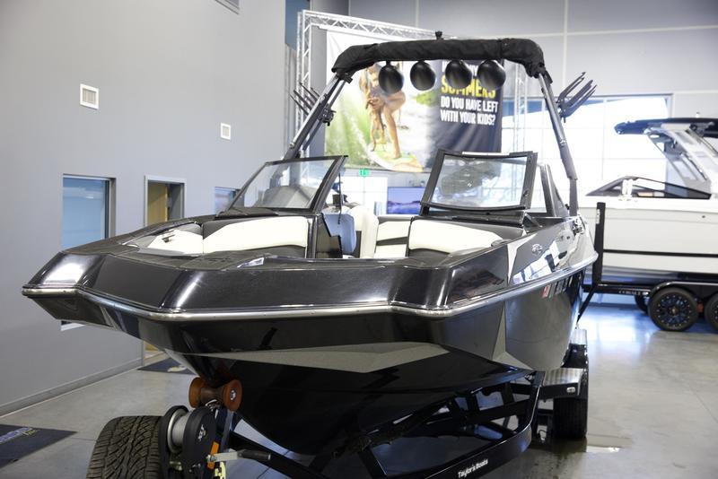 2020 Axis A24