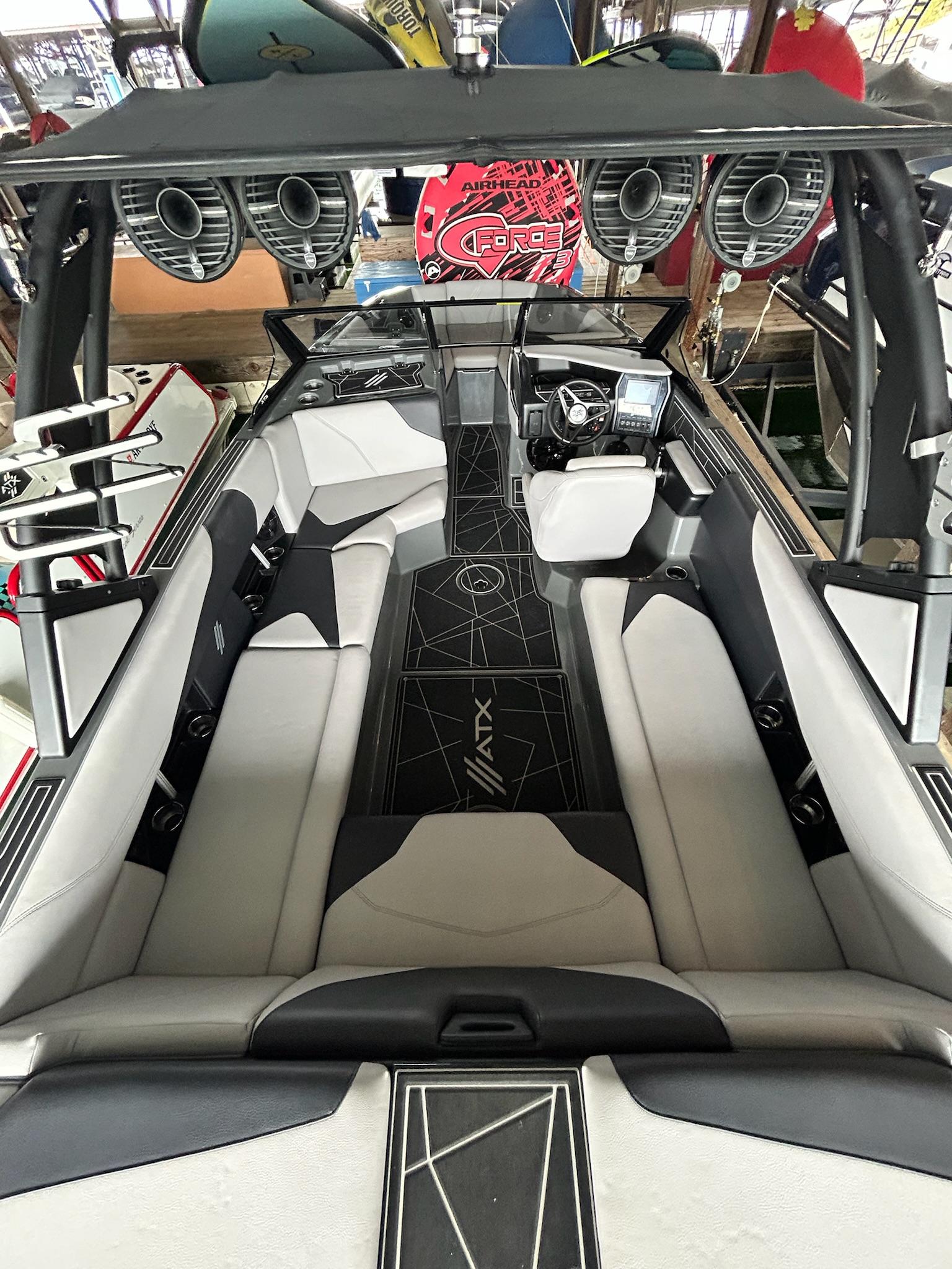 2021 ATX 24 Type S Upgraded With Thrusters