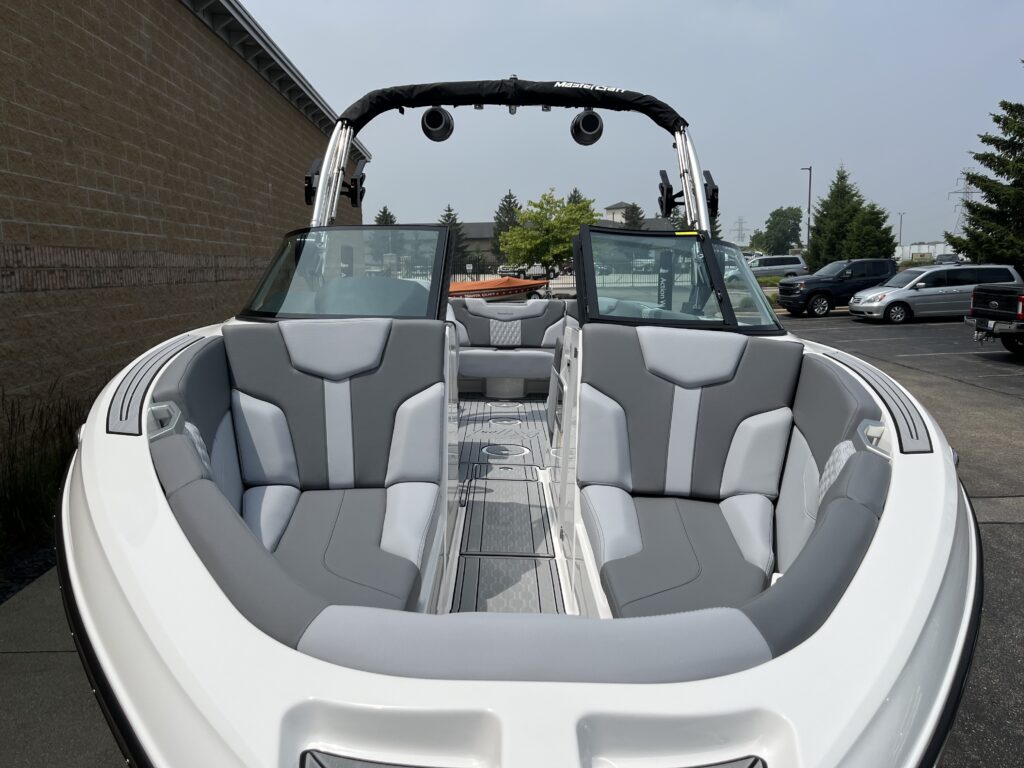2024 MasterCraft XT25