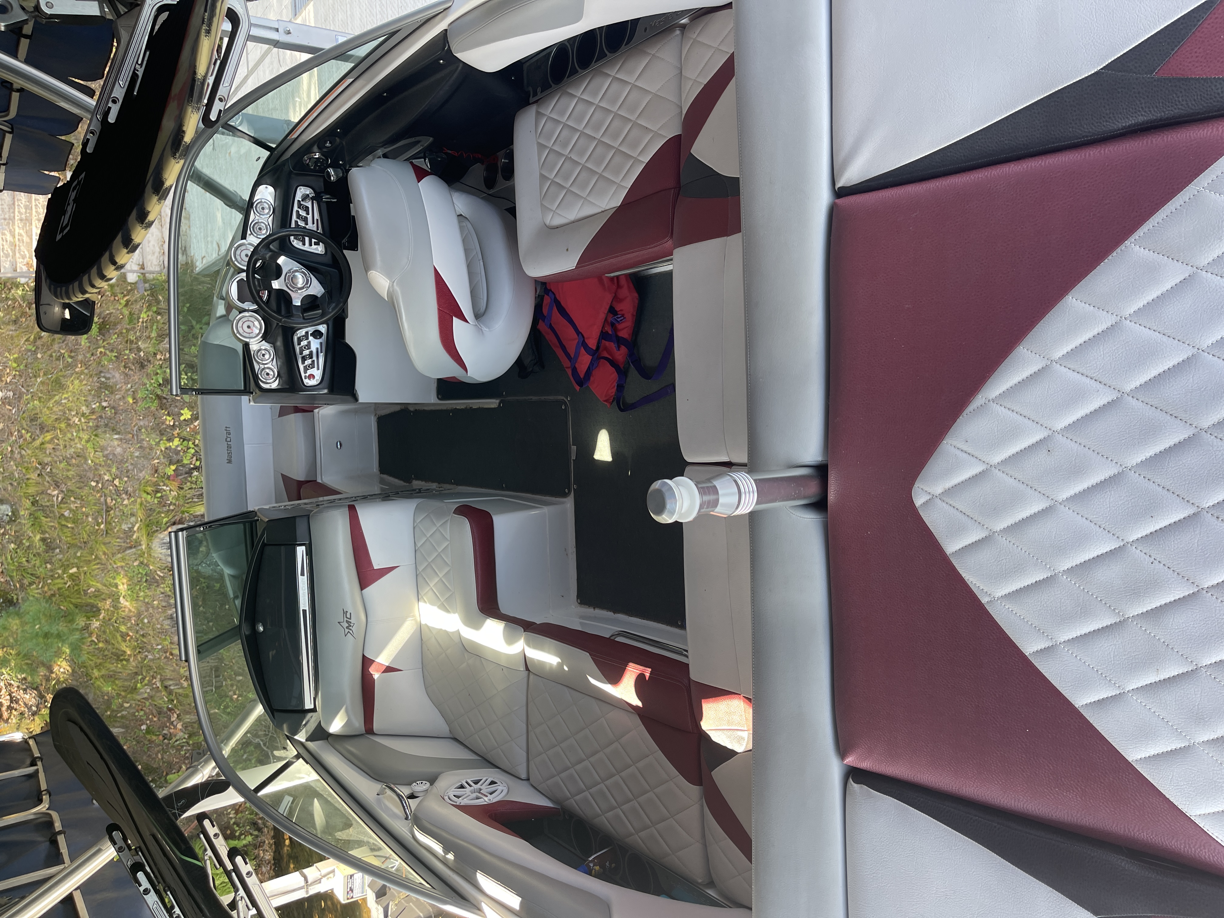 2009 MasterCraft X2