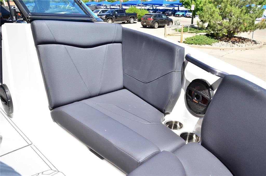 2023 MasterCraft NXT21 – Closeout pricing!