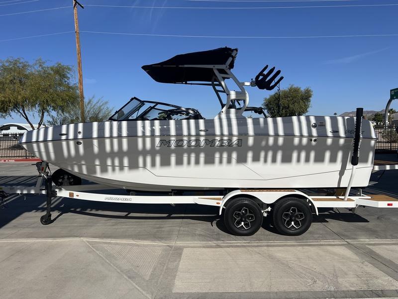 2025 Moomba Max
