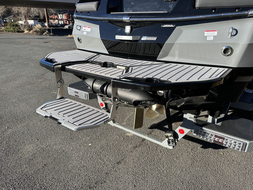2024 MasterCraft XStar S