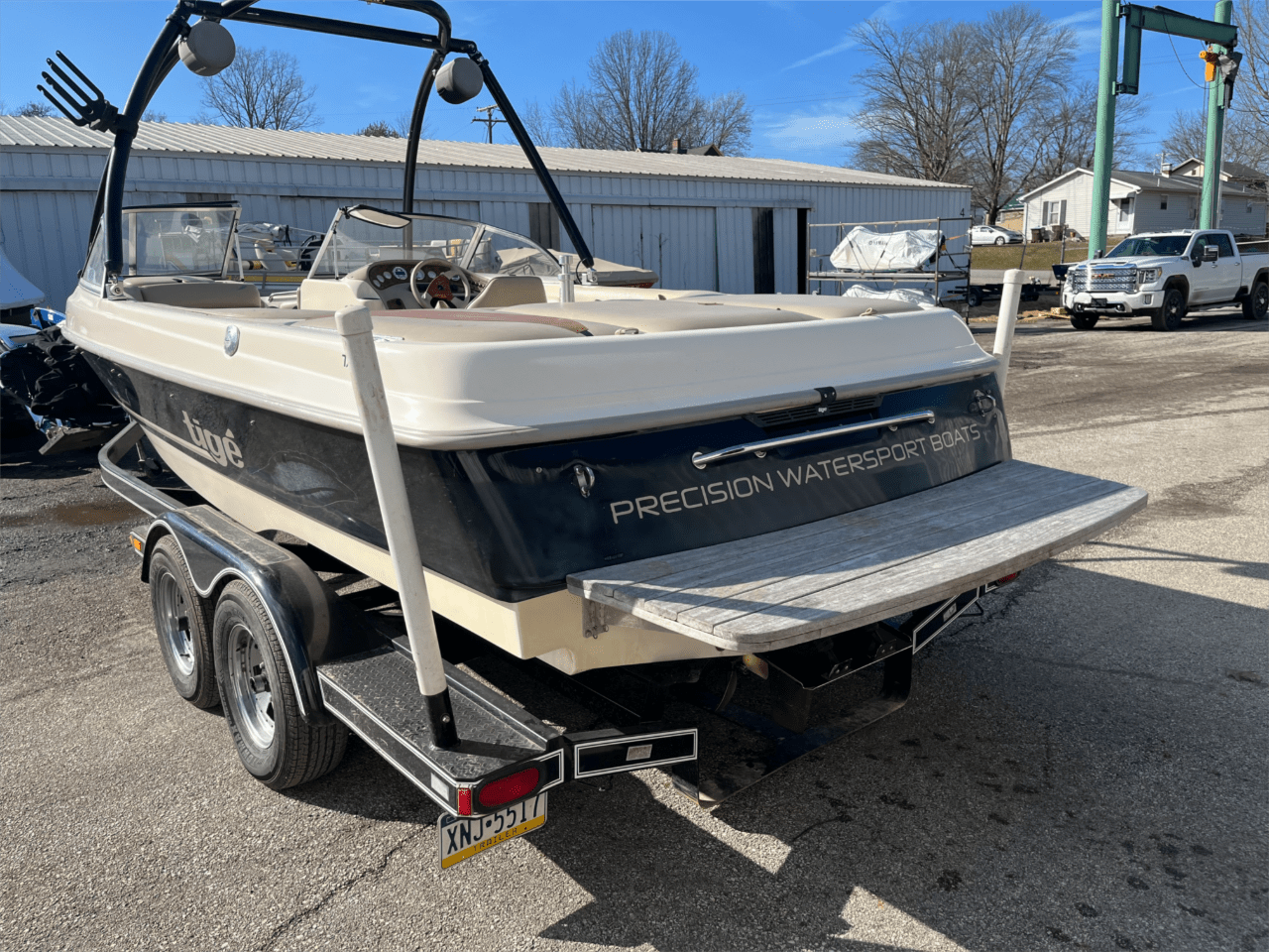 2000 Tige 2100V Limited