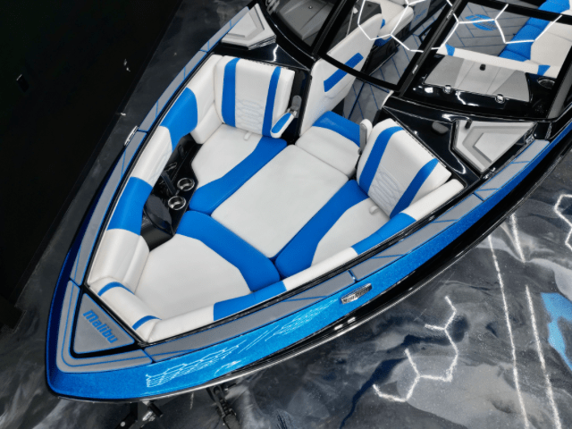2022 Malibu Wakesetter 25 lSV