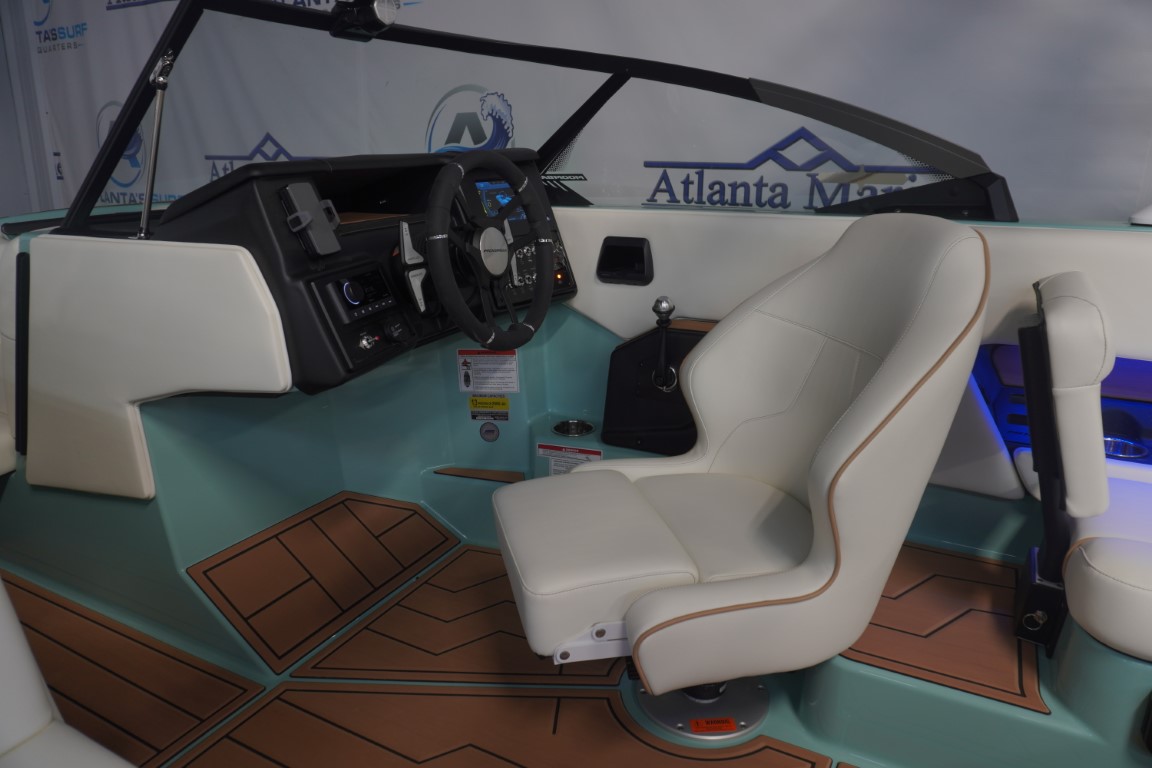 2024 Moomba Mondo