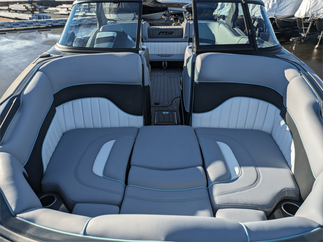 boat.Title