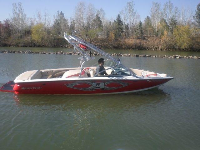 2005 MasterCraft X9