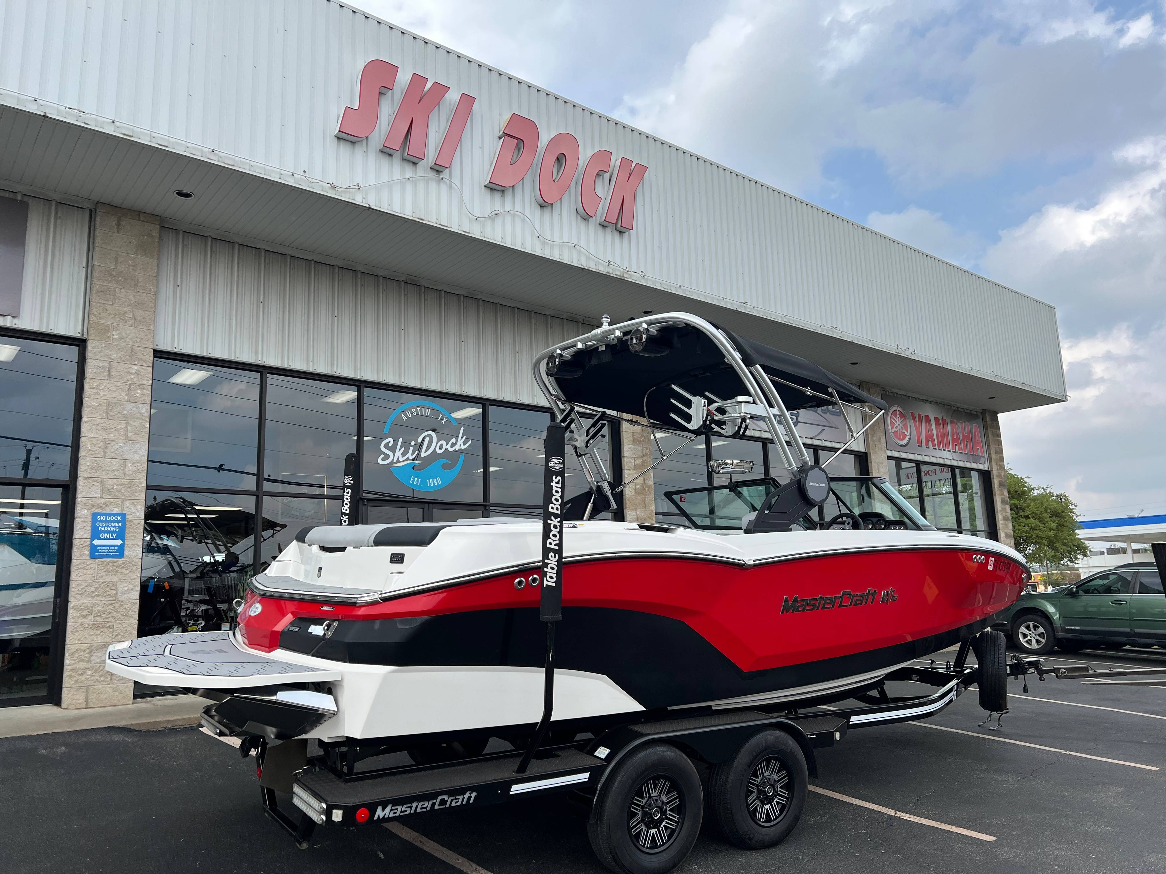 2022 MasterCraft NXT 22