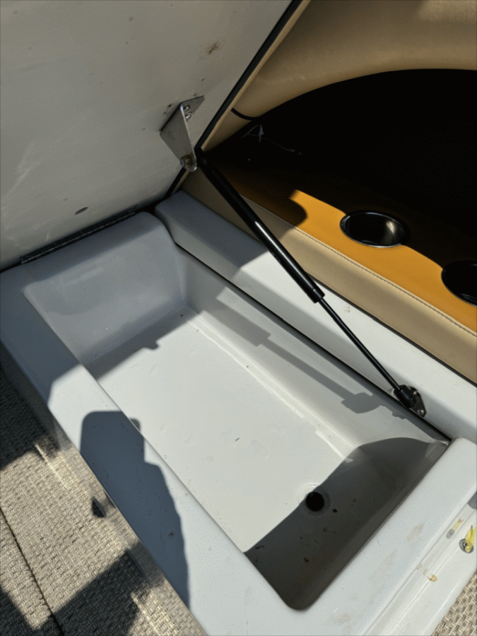2023 Sanger 237sx
