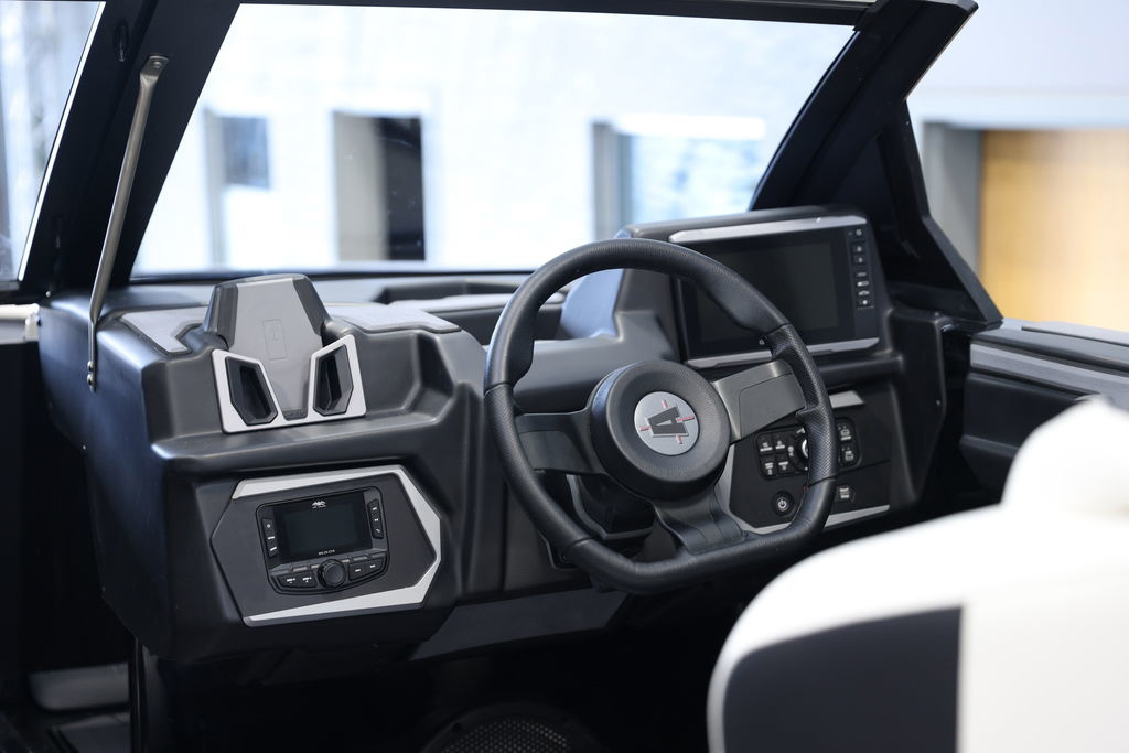 2024 Axis T250 LT4