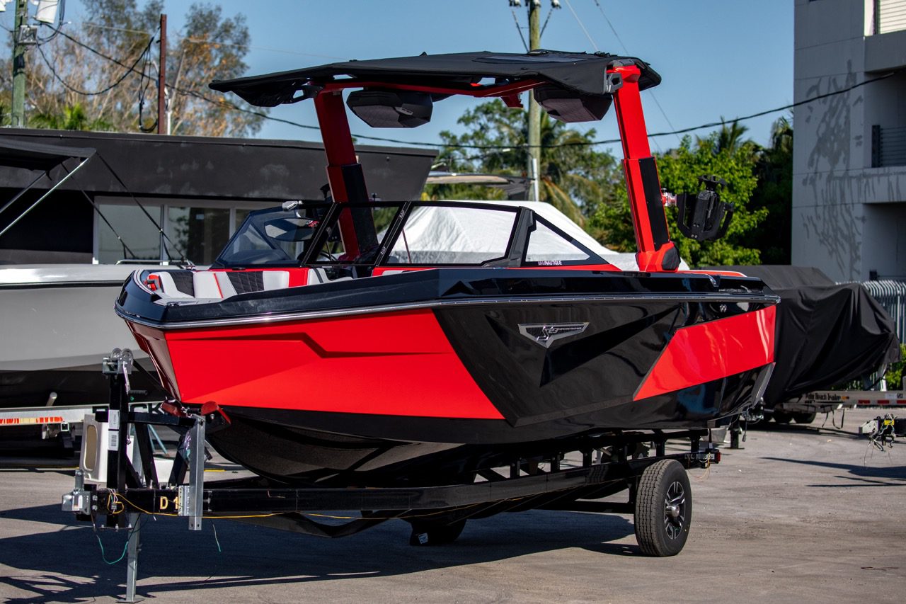 boat.Title