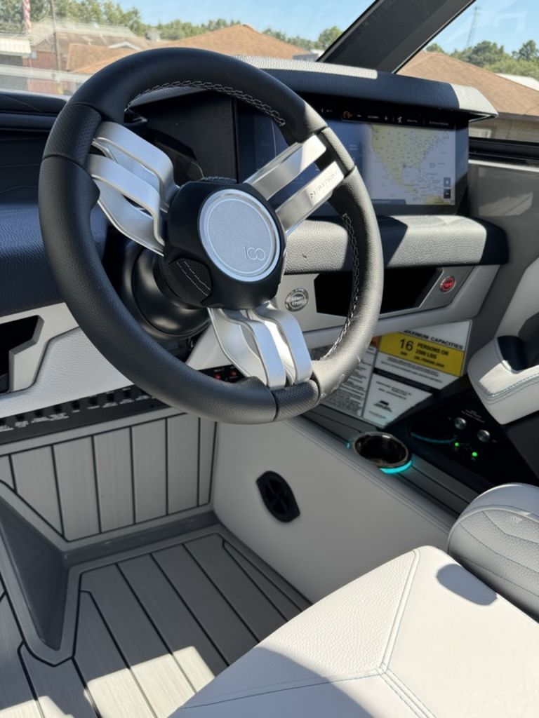 2025 Nautique Super Air Nautique G23