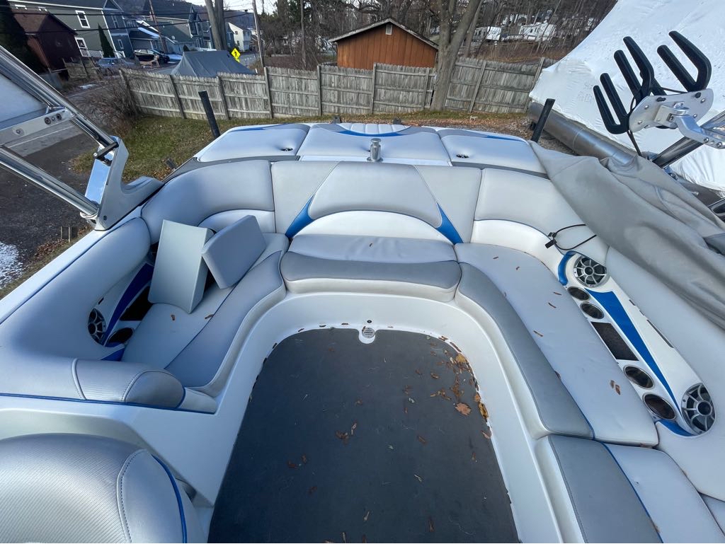 2013 MB Sports Sport Boat B52 21 WB