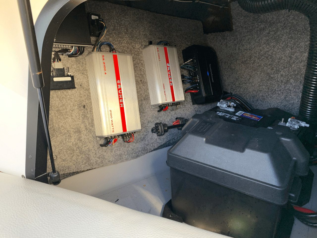 2014 Malibu Wakesetter 21 VLX – Great Condition!