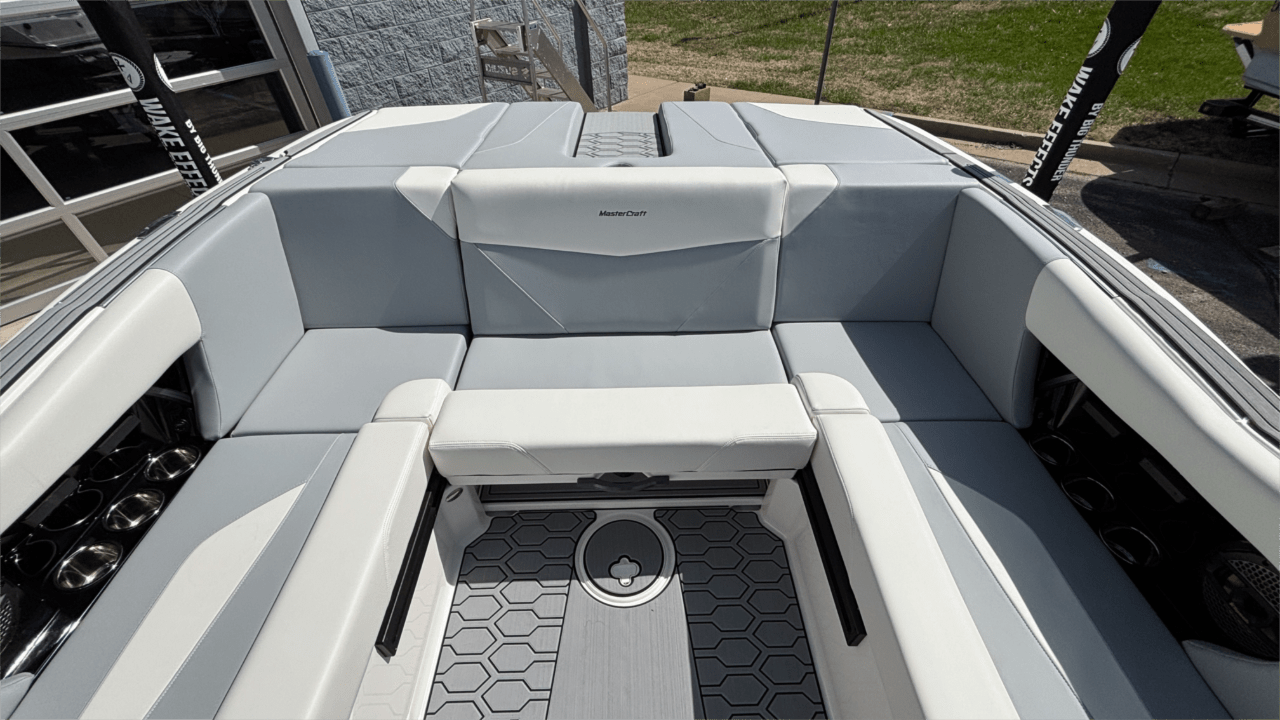 2025 MasterCraft NXT24