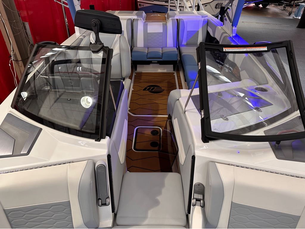 2024 Malibu Boats 23 MXZ