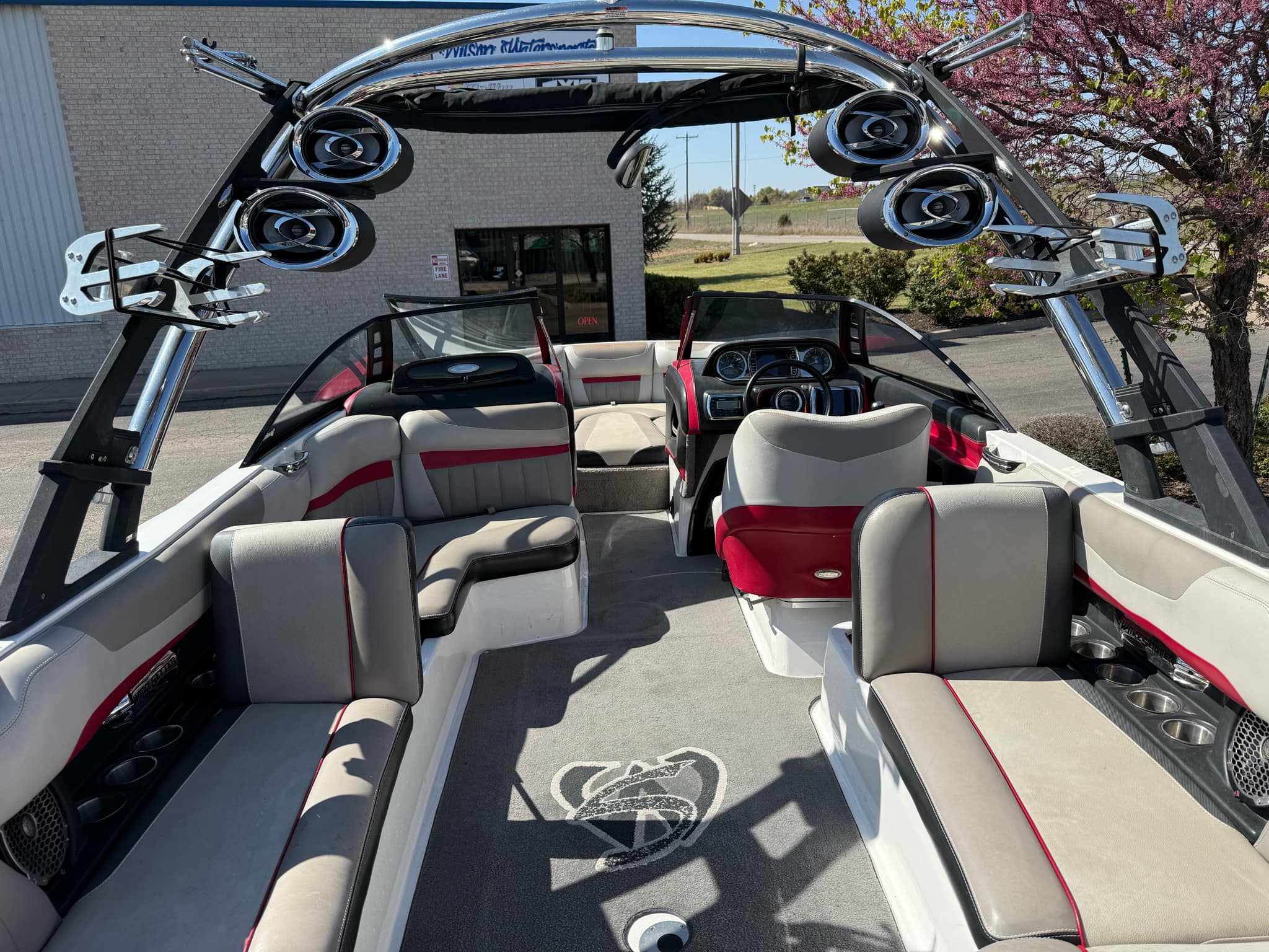 2013 Malibu Wakesetter 24 MXZ