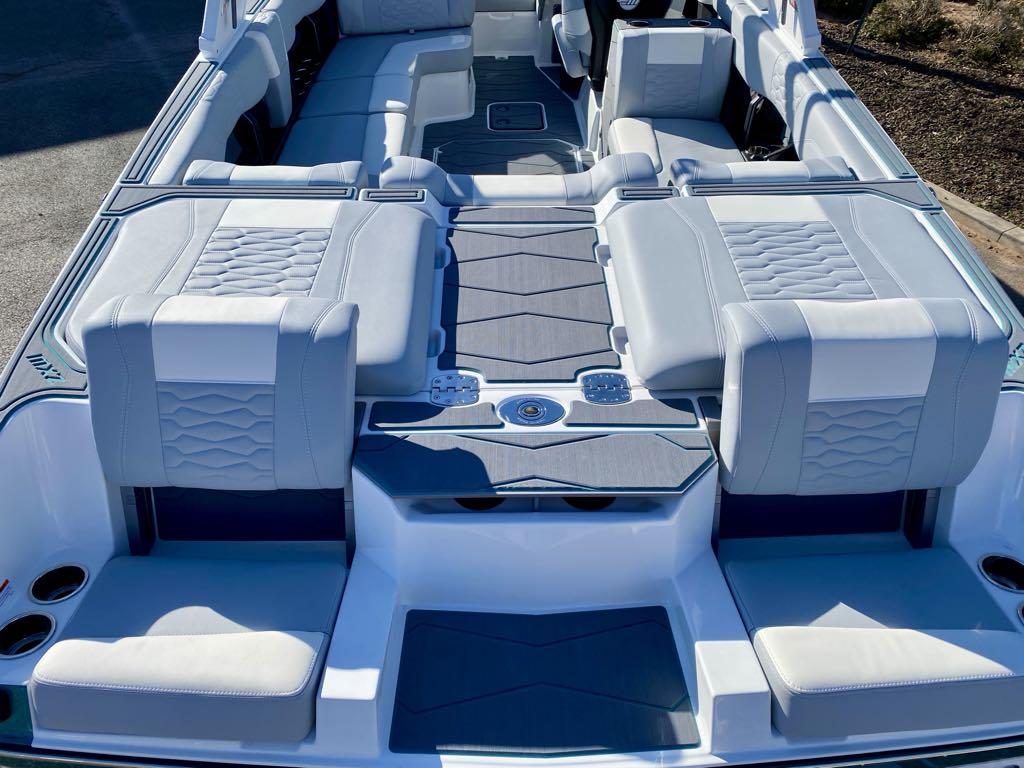 2025 Malibu Wakesetter 24 MXZ