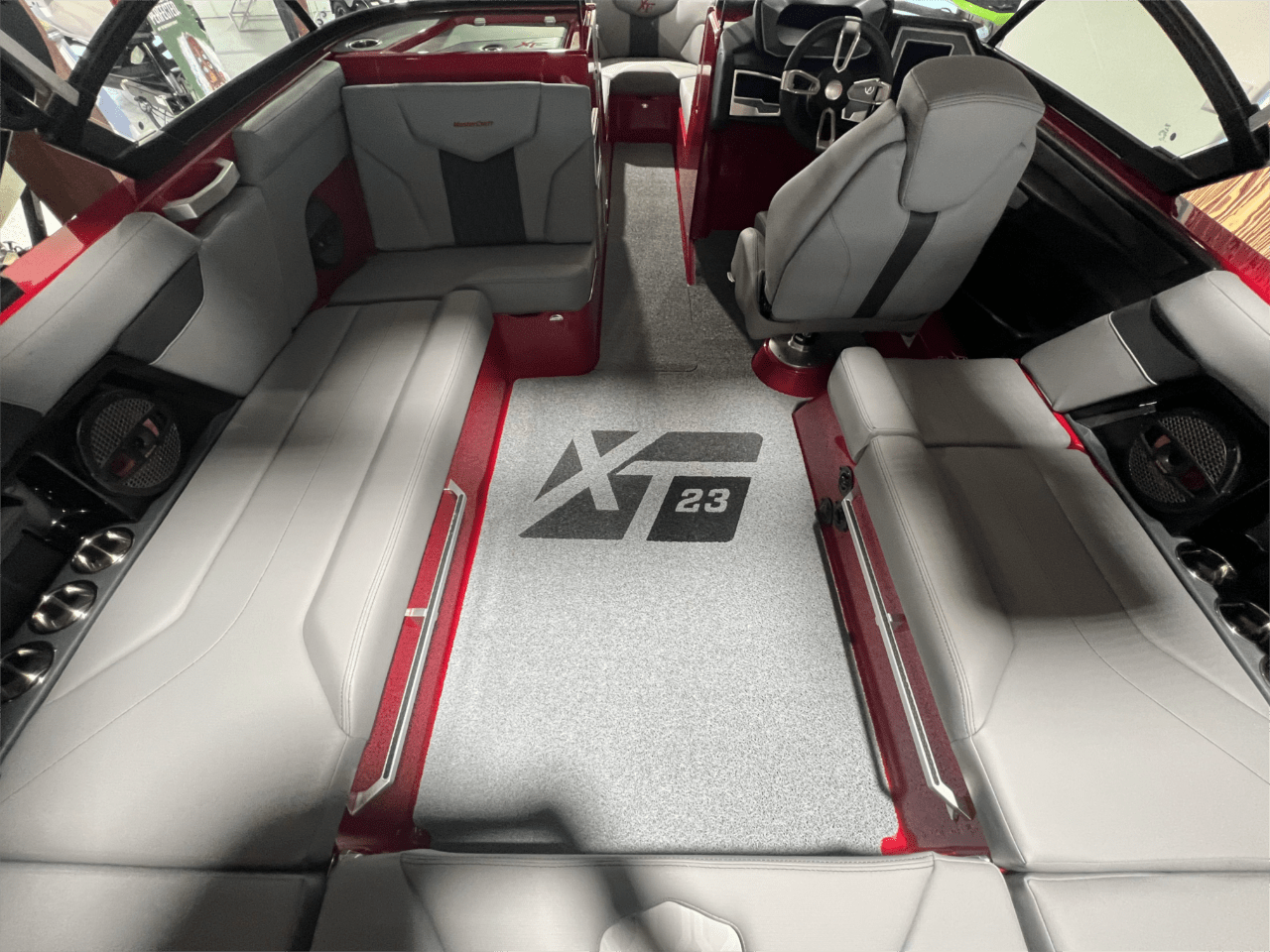 2024 MasterCraft XT23