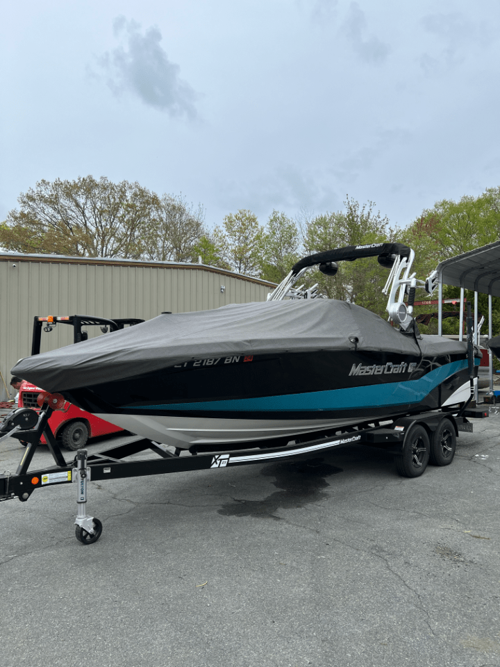 2021 MasterCraft XT23