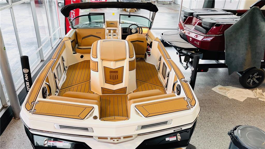 2024 MasterCraft ProStar Brand NEW