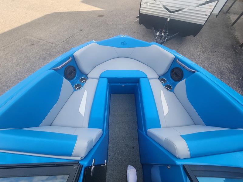 2023 MasterCraft NXT 21 62 Hours