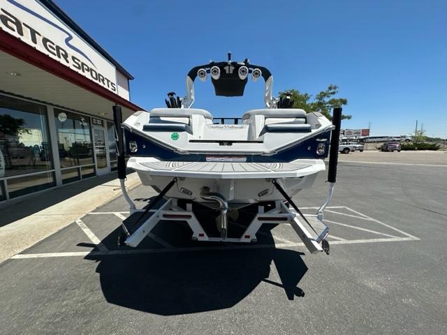 2021 Nautique G23
