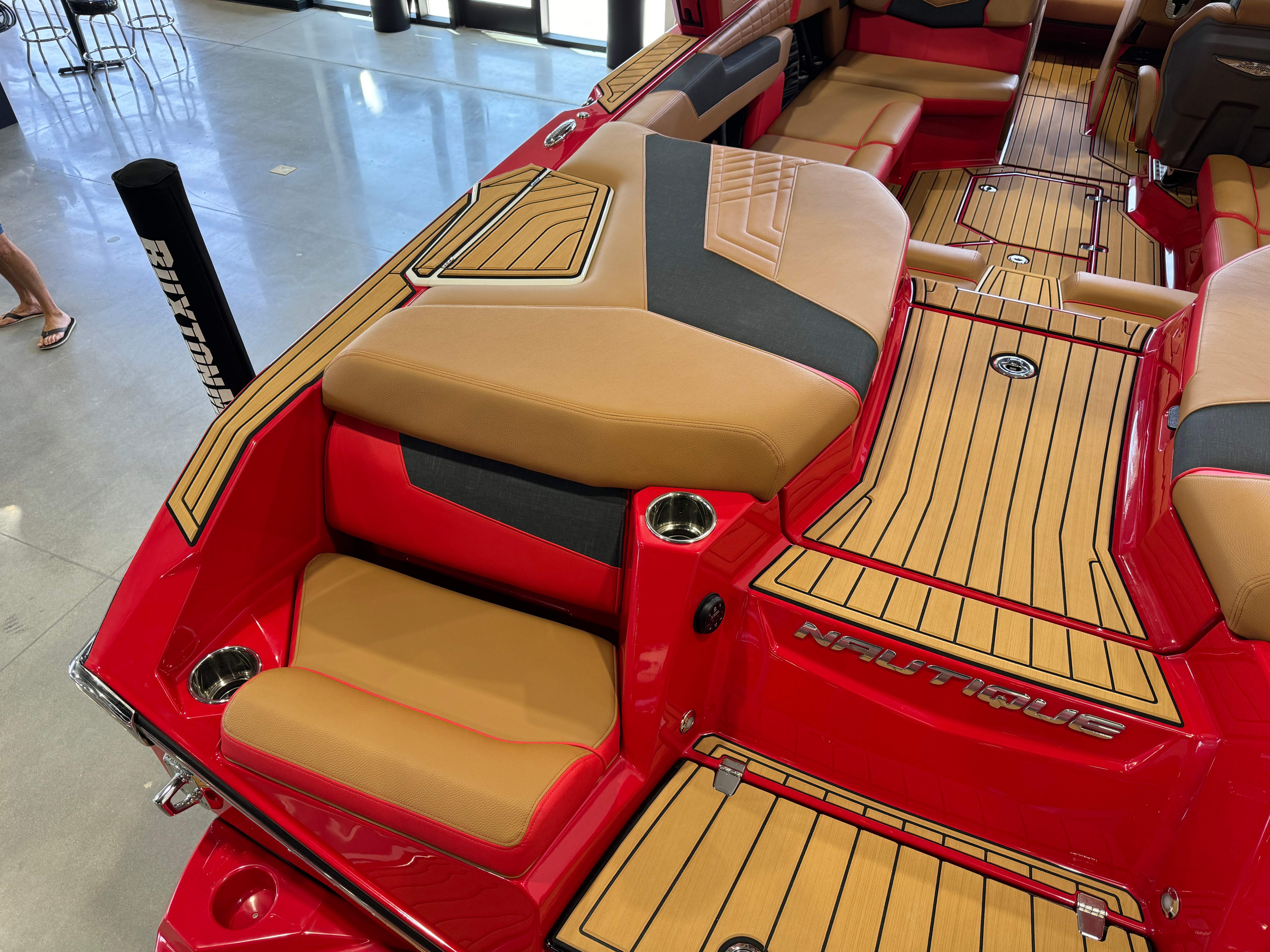 2024 Nautique Super Air Nautique G23