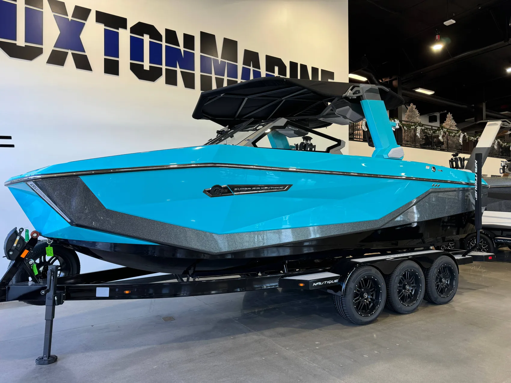 2025 Nautique G23