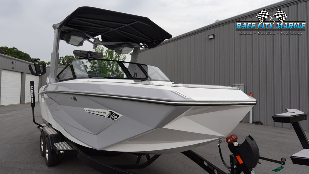2024 Nautique G23