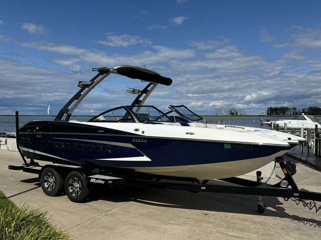 2016 Malibu Boats 22 MXZ