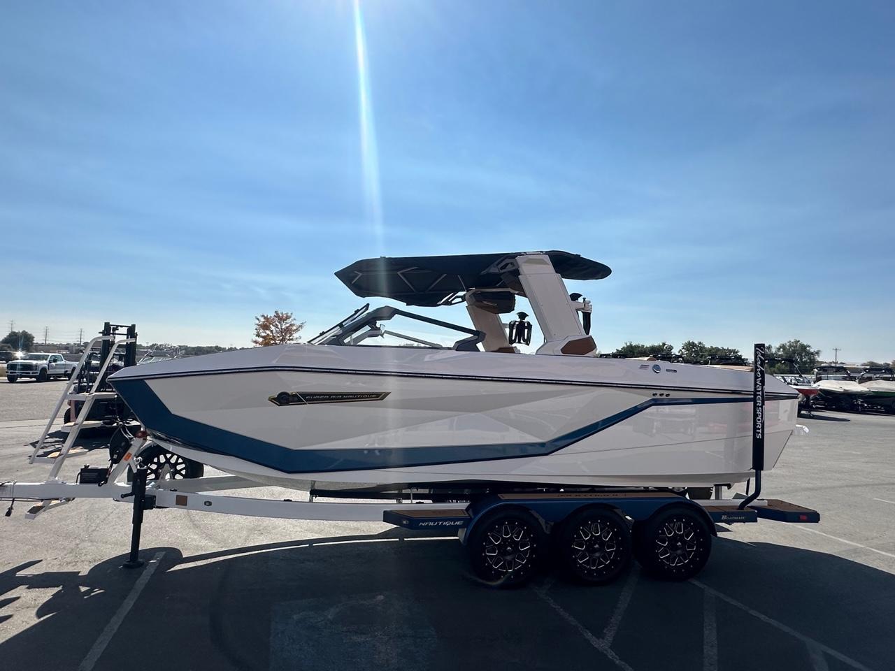 boat.Title