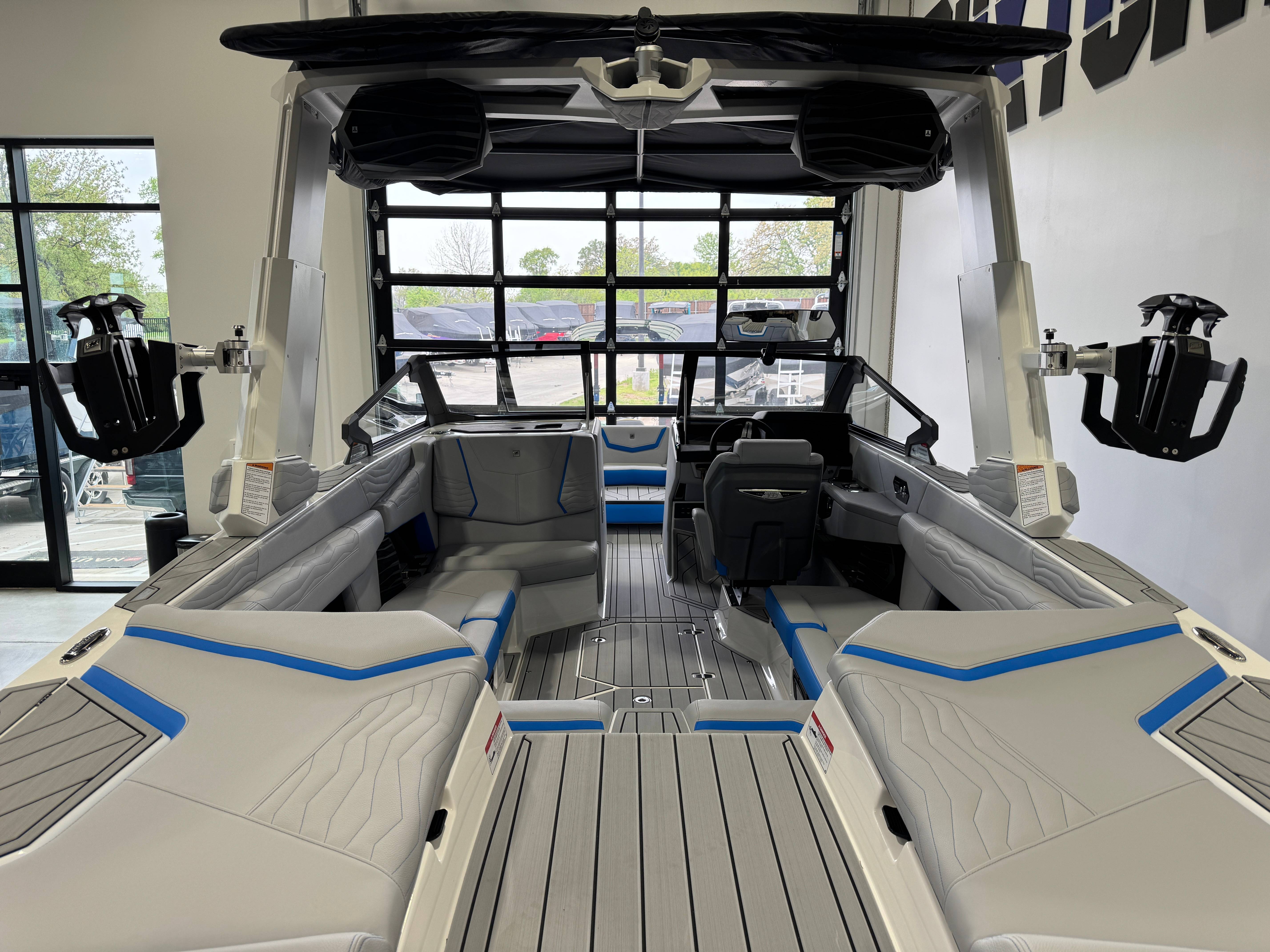 2025 Nautique Super Air Nautique G23