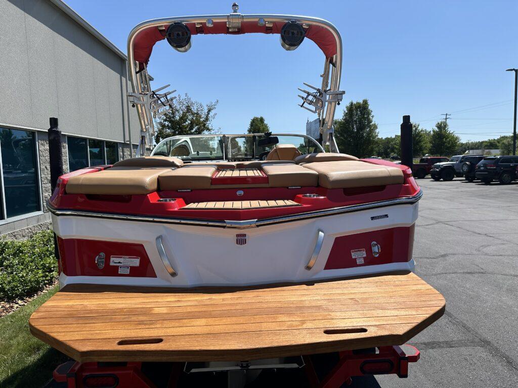 2019 MasterCraft XT21