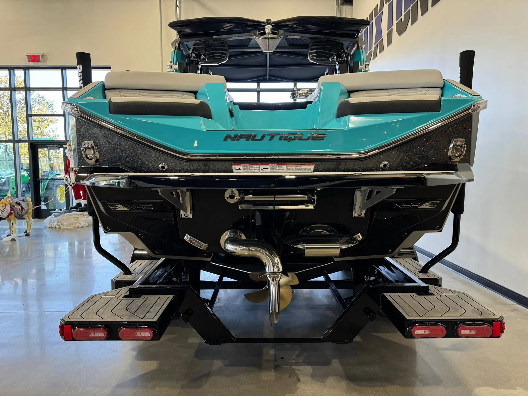 2025 Nautique G23