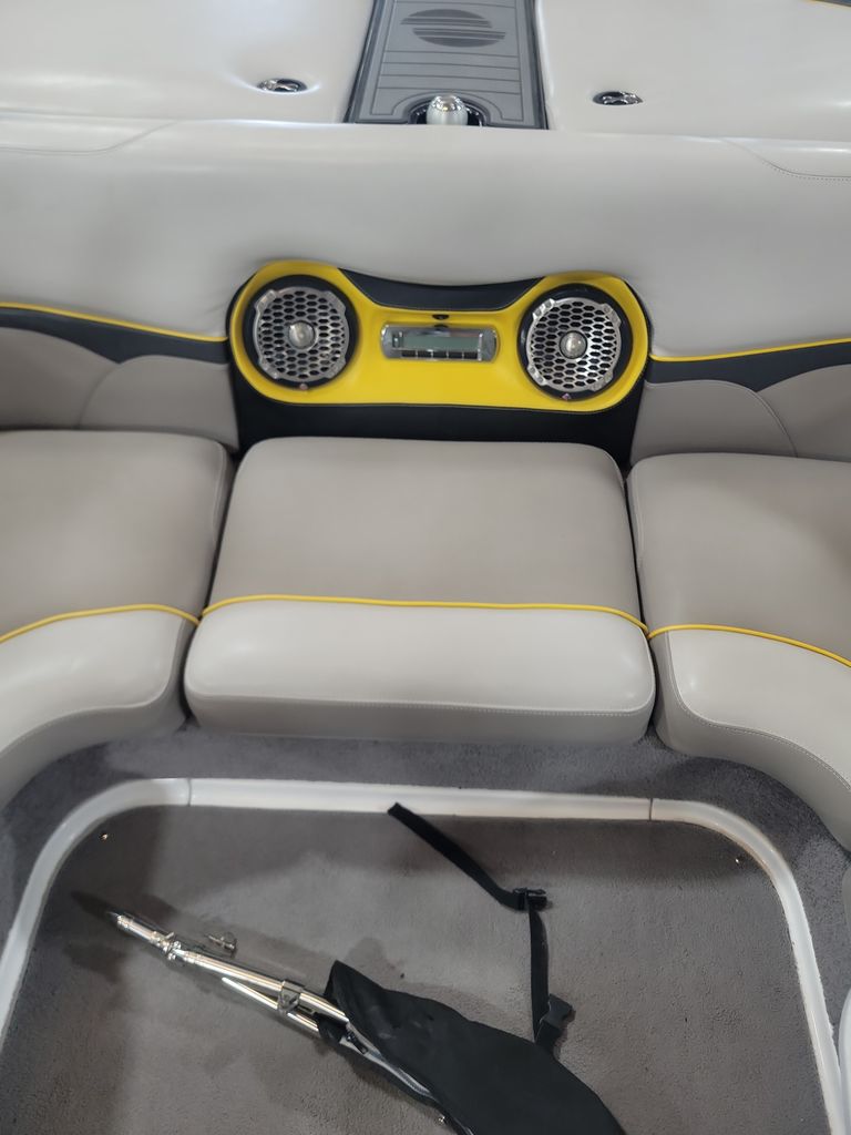 2012 malibu boats 21VLX