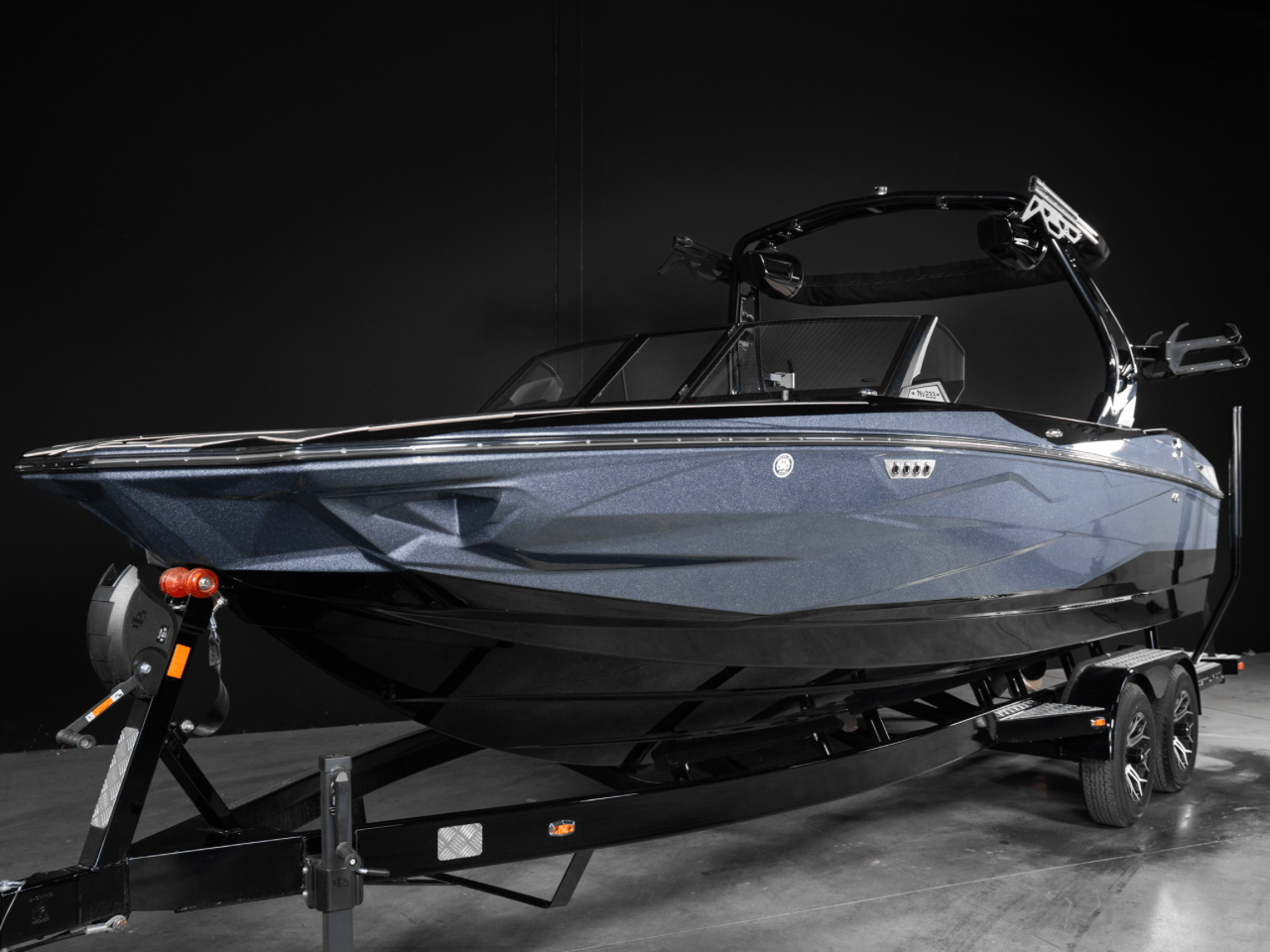2025 Centurion NV233