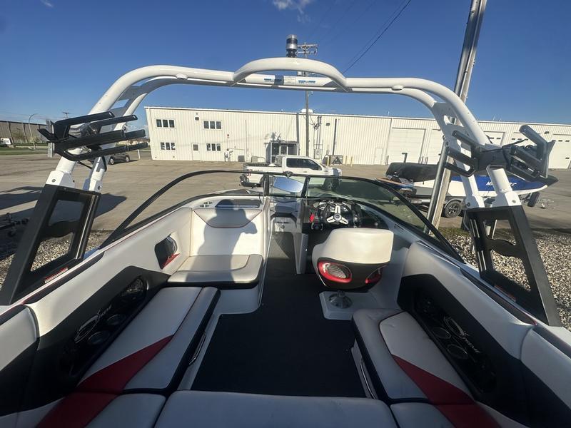 2015 Supreme S226 308 Hours