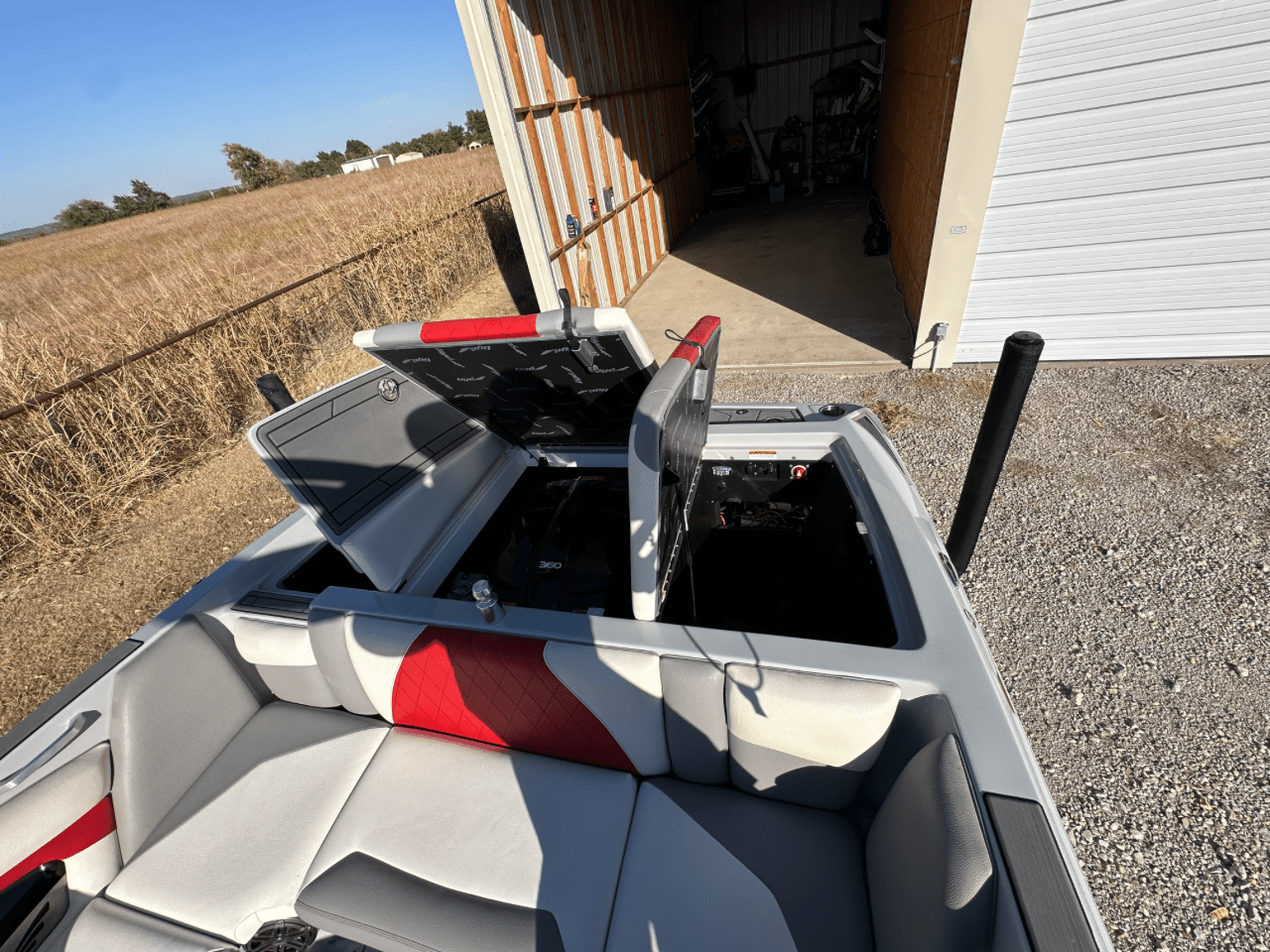 2018 Tige R22